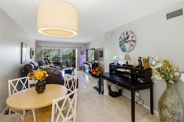 2300 NW 22nd Avenue 112, Delray Beach, FL 33445