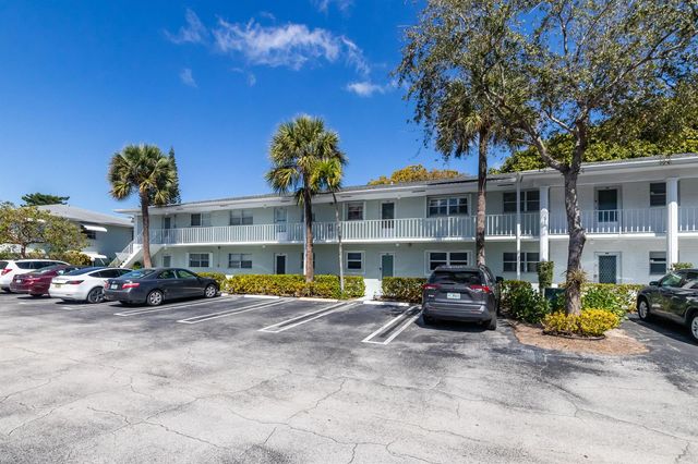 2300 NW 22nd Avenue 112, Delray Beach, FL 33445