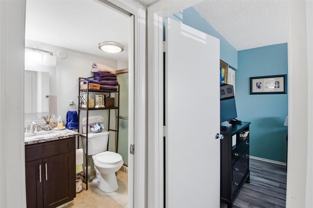 2300 NW 22nd Avenue 112, Delray Beach, FL 33445