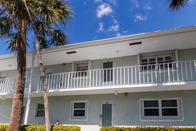 2300 NW 22nd Avenue 112, Delray Beach, FL 33445
