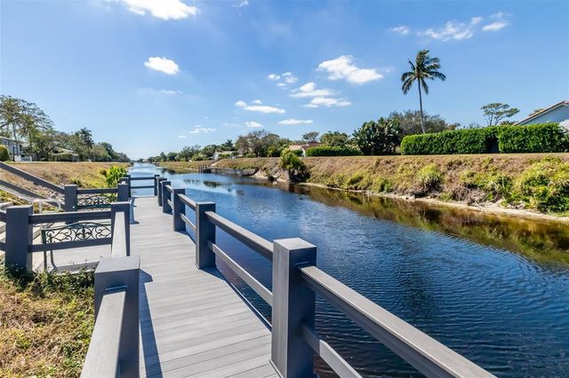 2300 NW 22nd Avenue 112, Delray Beach, FL 33445