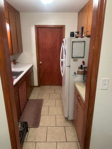 637 S Lightner Dr., Wichita, KS 67218