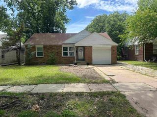 637 S Lightner Dr., Wichita, KS 67218