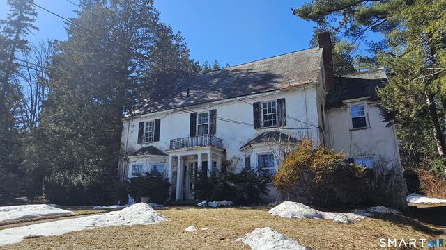 21 Bloomfield Avenue, Hartford, CT 06105