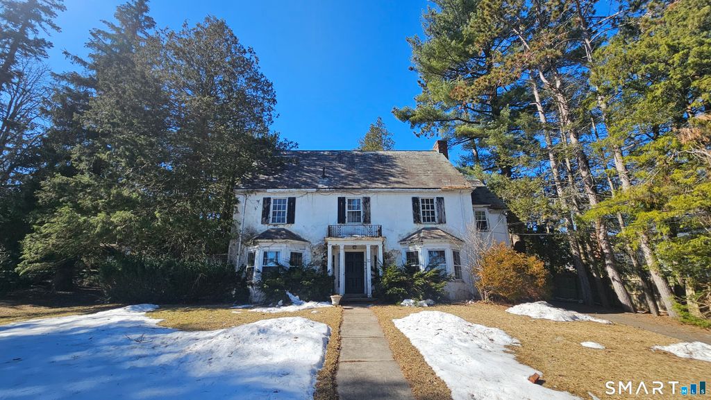 21 Bloomfield Avenue, Hartford, CT 06105