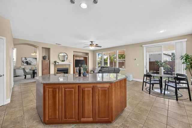 1401 Alder Creek Ct, Lincoln, CA 95648