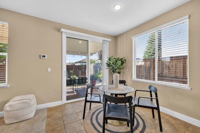 1401 Alder Creek Ct, Lincoln, CA 95648