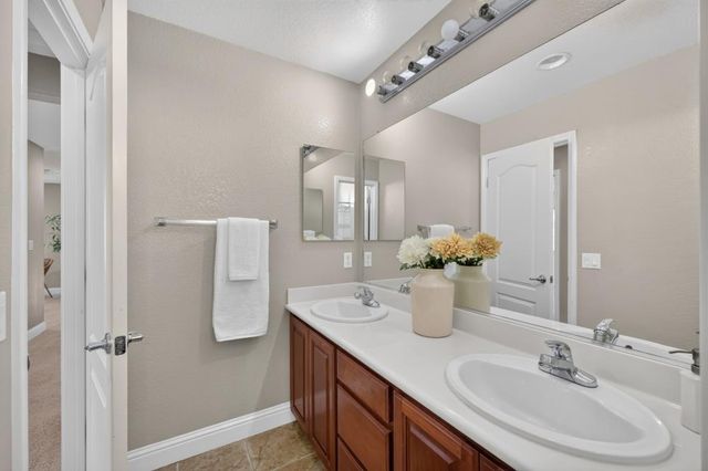 1401 Alder Creek Ct, Lincoln, CA 95648