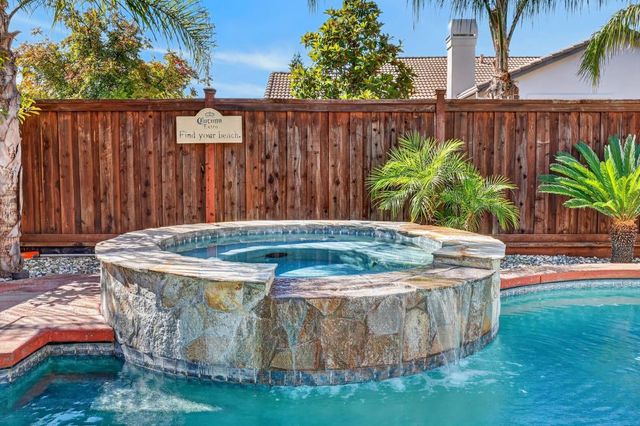 1401 Alder Creek Ct, Lincoln, CA 95648