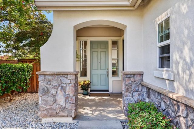 1401 Alder Creek Ct, Lincoln, CA 95648