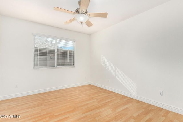 8338 W PARADISE Drive, Peoria, AZ 85345