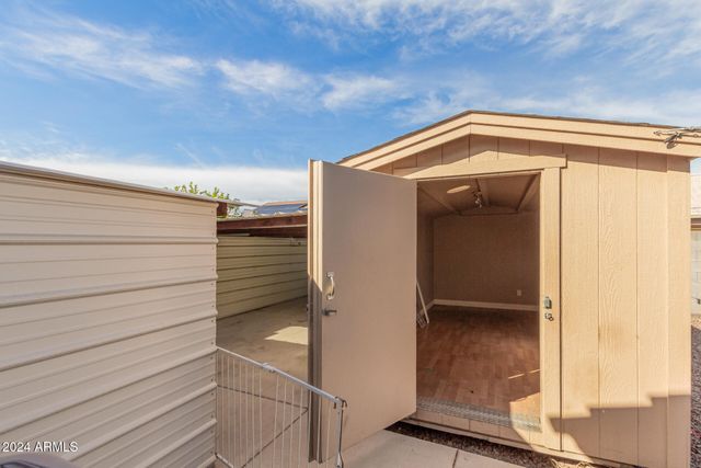 8338 W PARADISE Drive, Peoria, AZ 85345