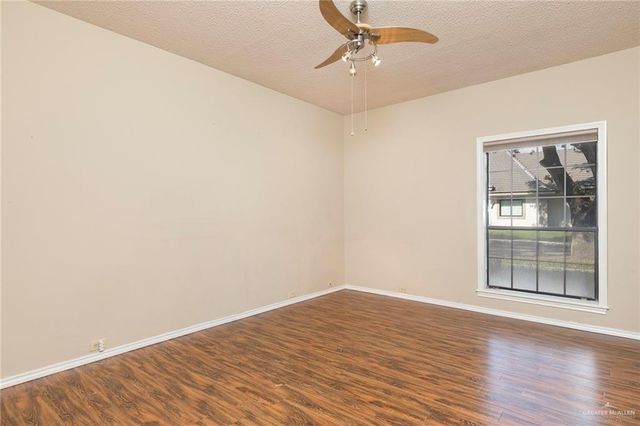 305 Cardinal Avenue, Mcallen, TX 78504