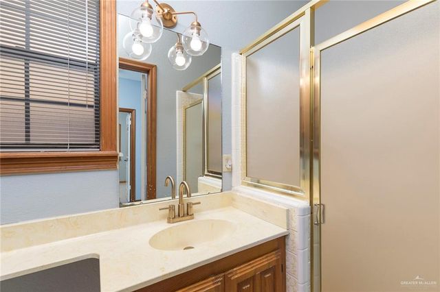 305 Cardinal Avenue, Mcallen, TX 78504