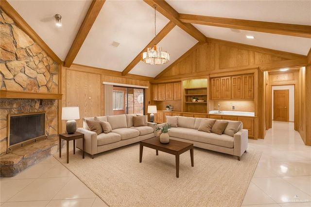 305 Cardinal Avenue, Mcallen, TX 78504