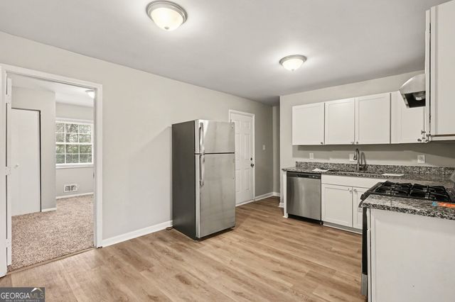 2328 Emerald Lake Court, Decatur, GA 30035