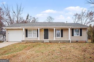 2328 Emerald Lake Court, Decatur, GA 30035
