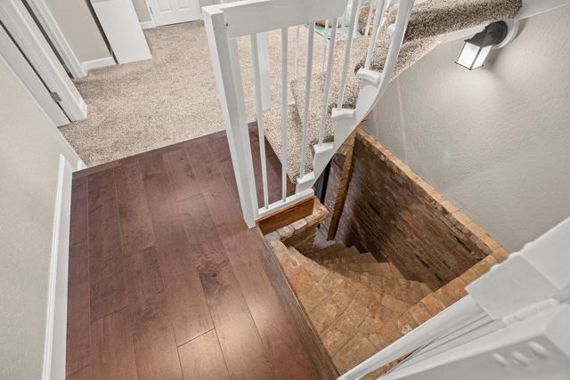 411 Hedgerow Court, Mountain View, CA 94041