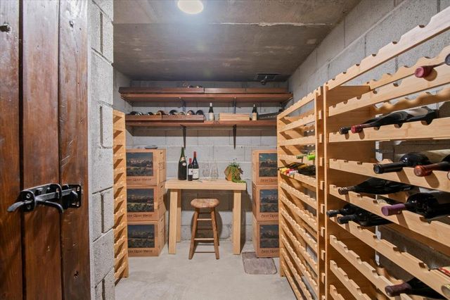 411 Hedgerow Court, Mountain View, CA 94041