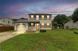 735 Trails LN, Newport News, VA 23608