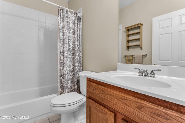 29 Constitution Way, Franklin Twp, NJ 08873