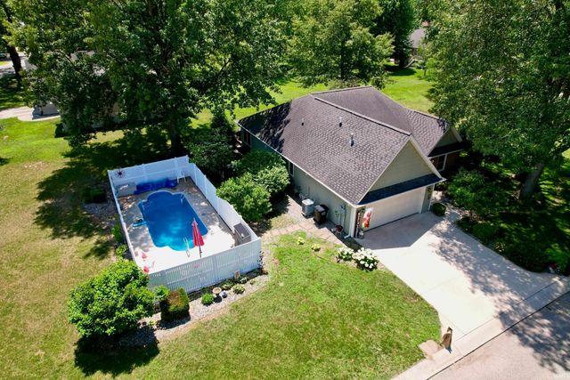 823 Frontier Drive, Rochester, IN 46975