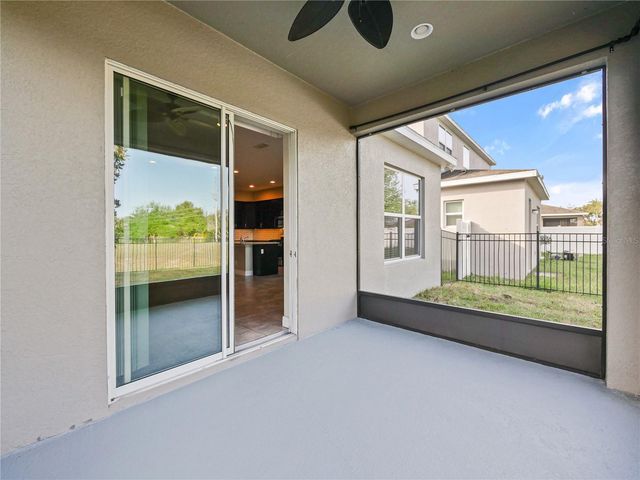 1064 GRAND HILLTOP DRIVE, Apopka, FL 32703