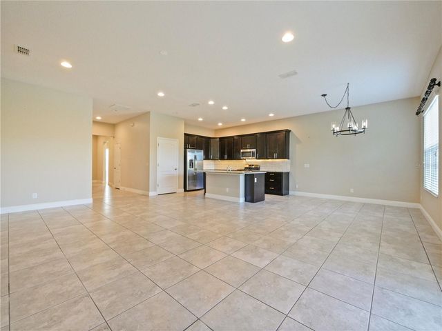 1064 GRAND HILLTOP DRIVE, Apopka, FL 32703