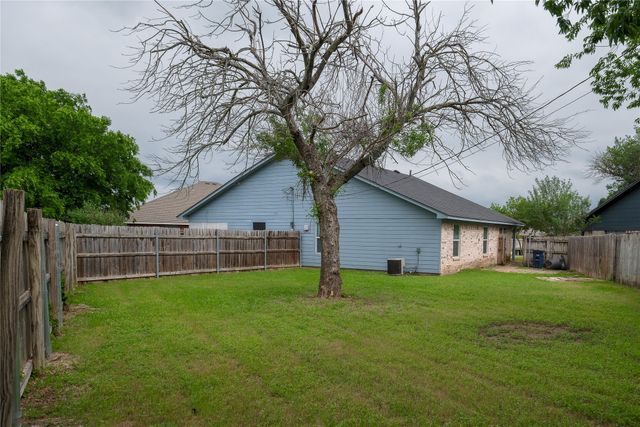 11910 Intermont Court, Fort Worth, TX 76008