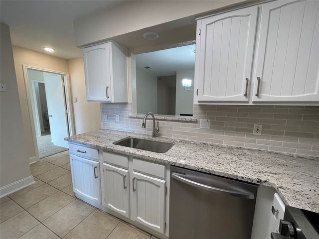 2916 Kathleen Lane, Euless, TX 76039