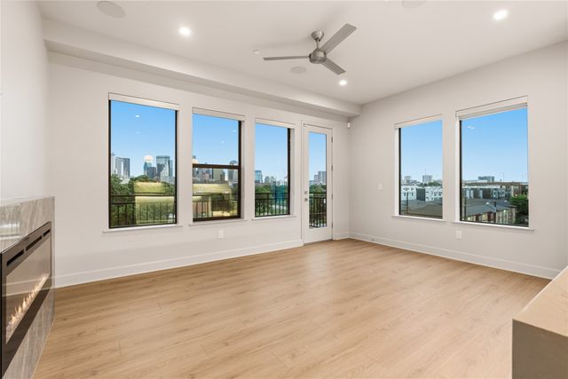 1900 S Ervay Street 416, Dallas, TX 75215