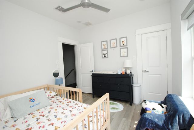 1270 N Post Oak Road A, Houston, TX 77055