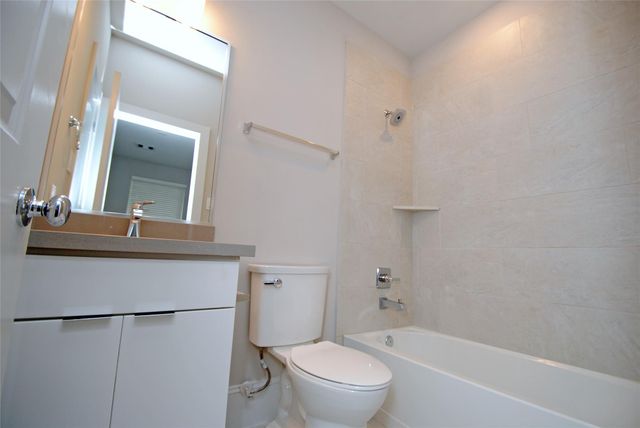 1270 N Post Oak Road A, Houston, TX 77055