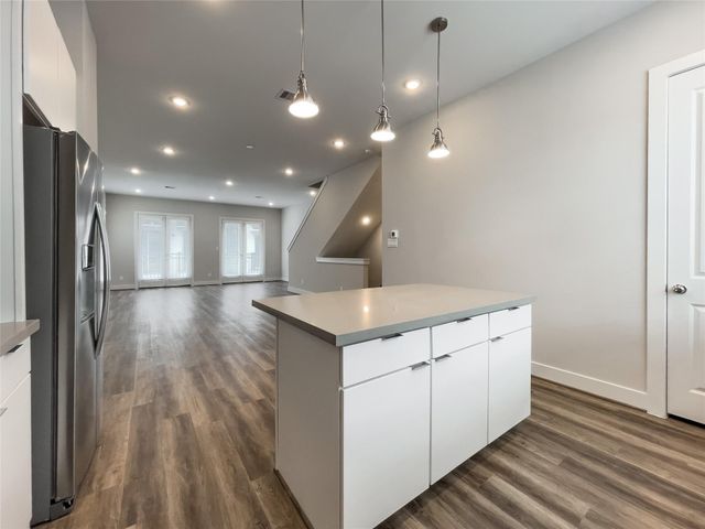 1270 N Post Oak Road A, Houston, TX 77055