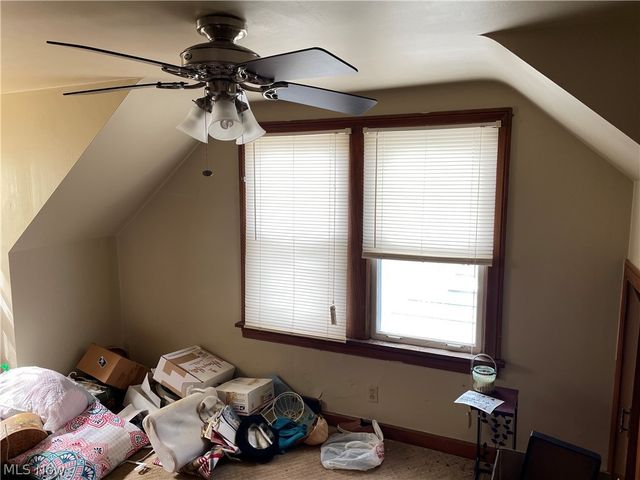 414 E Laclede Avenue, Youngstown, OH 44507