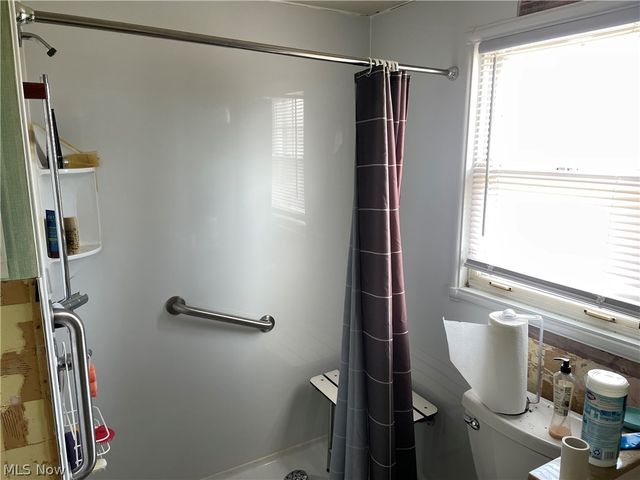 414 E Laclede Avenue, Youngstown, OH 44507