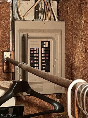 414 E Laclede Avenue, Youngstown, OH 44507