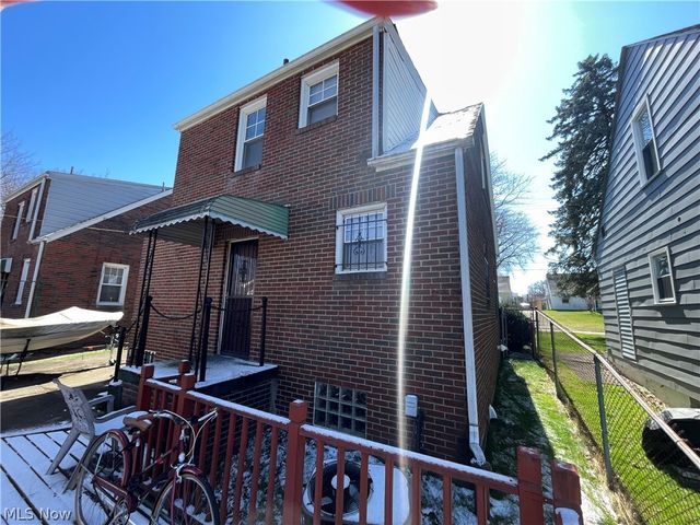 414 E Laclede Avenue, Youngstown, OH 44507