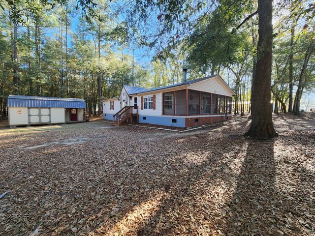 1012 Princess Trace Circle, Summerton, SC 29148