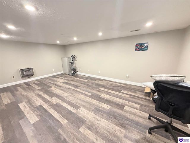 72 Five Oaks Drive, Elizabethtown, KY 42701
