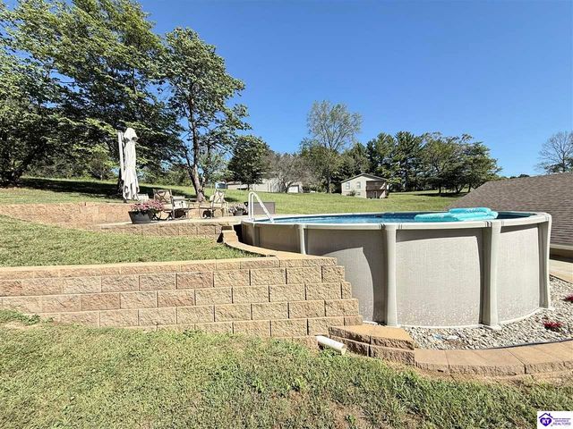 72 Five Oaks Drive, Elizabethtown, KY 42701