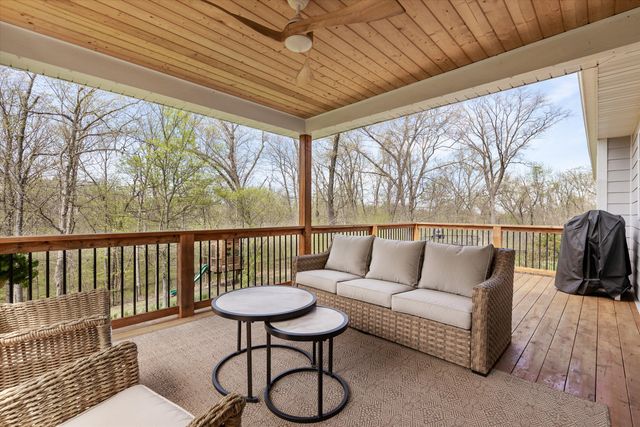 5201 CLAYBROOK CT, Columbia, MO 65203