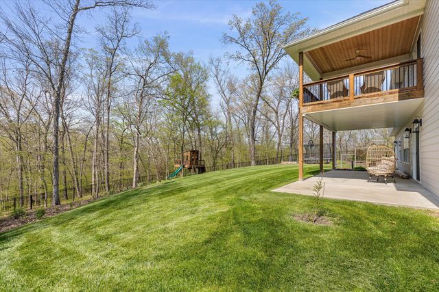 5201 CLAYBROOK CT, Columbia, MO 65203