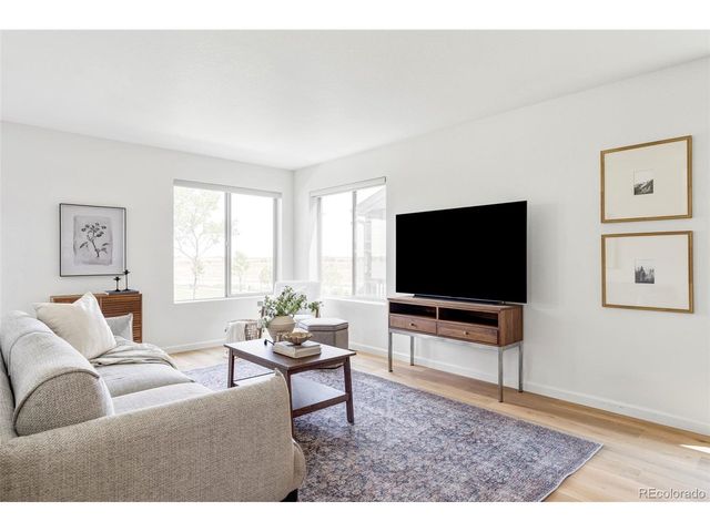 6317 Hanover St, Denver, CO 80238