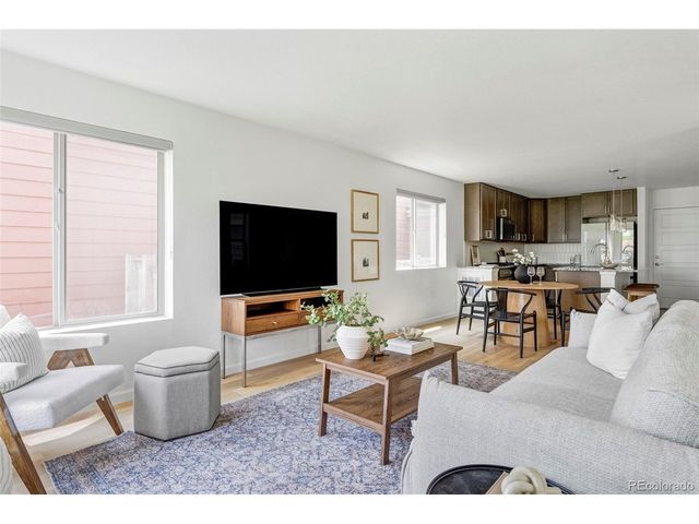 6317 Hanover St, Denver, CO 80238