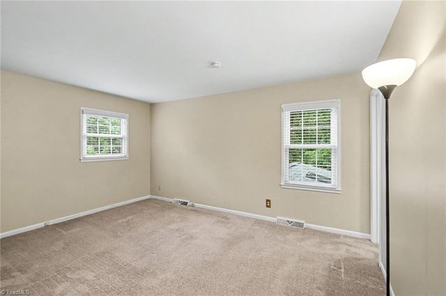 3212 Flanders Court, High Point, NC 27265