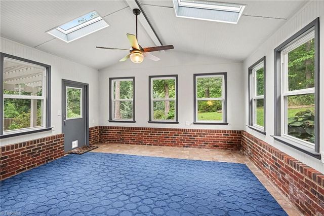 3212 Flanders Court, High Point, NC 27265