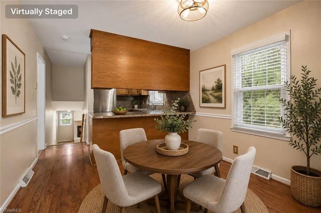 3212 Flanders Court, High Point, NC 27265