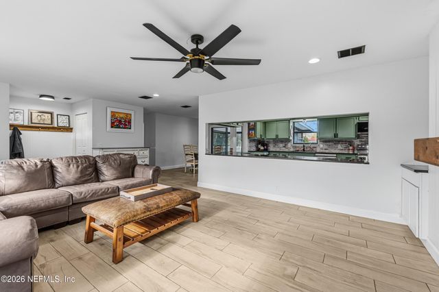 2961 BEAVER Avenue, Middleburg, FL 32068