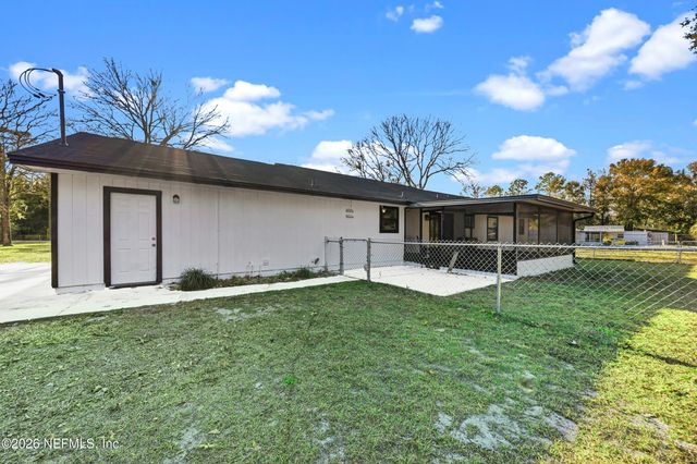 2961 BEAVER Avenue, Middleburg, FL 32068